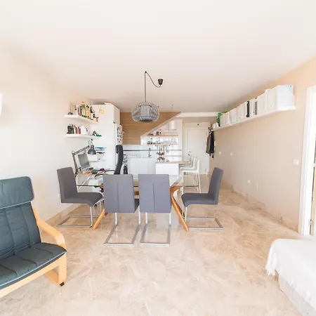 Expoholidays- Porto Fino Apartment *
