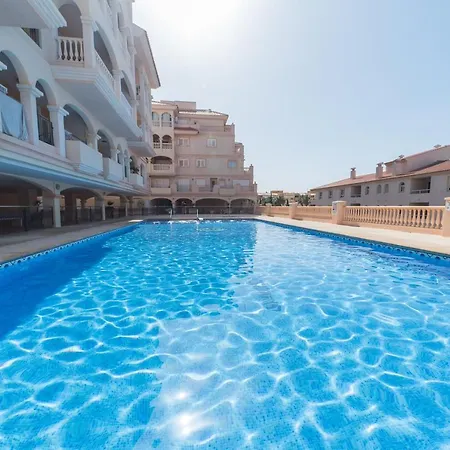 Expoholidays- Porto Fino Apartment